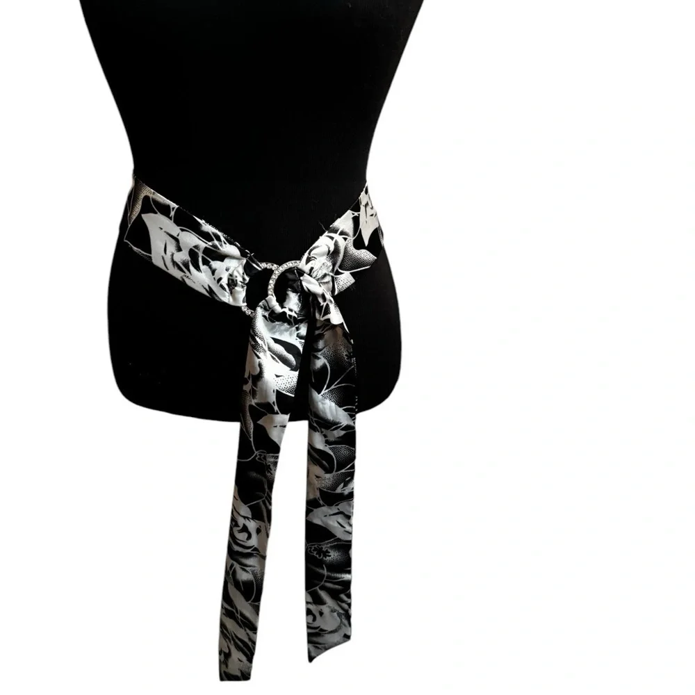 Y2K Style Bling Belt  Rhinestone Accents Black and White Floral Party Floral
